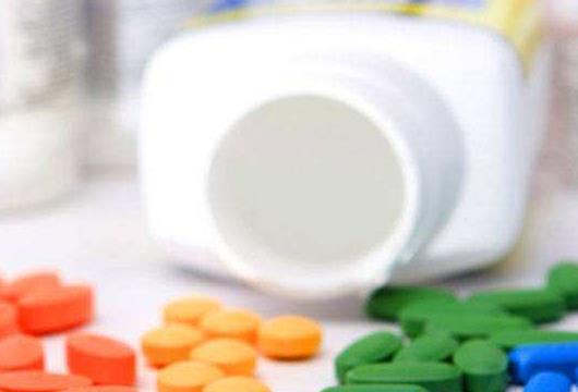 日本专家谈被严重误解的促进骨形成药物